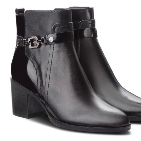 GEOX Respira Women Black leather boots size 38 (7.5) - Picture 1 of 9